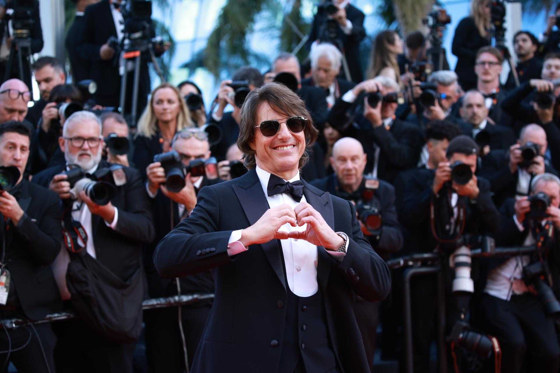 Con una acrobacia límite, Tom Cruise logra un récord Guinness en ‘Sentencia Final’