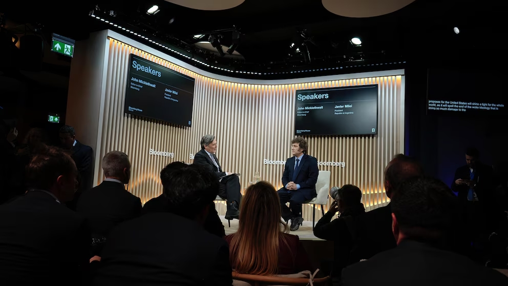 Milei en Davos: “El cepo es aberrante y lo voy a sacar, pero yo soy liberal y libertario, no libertarado”
