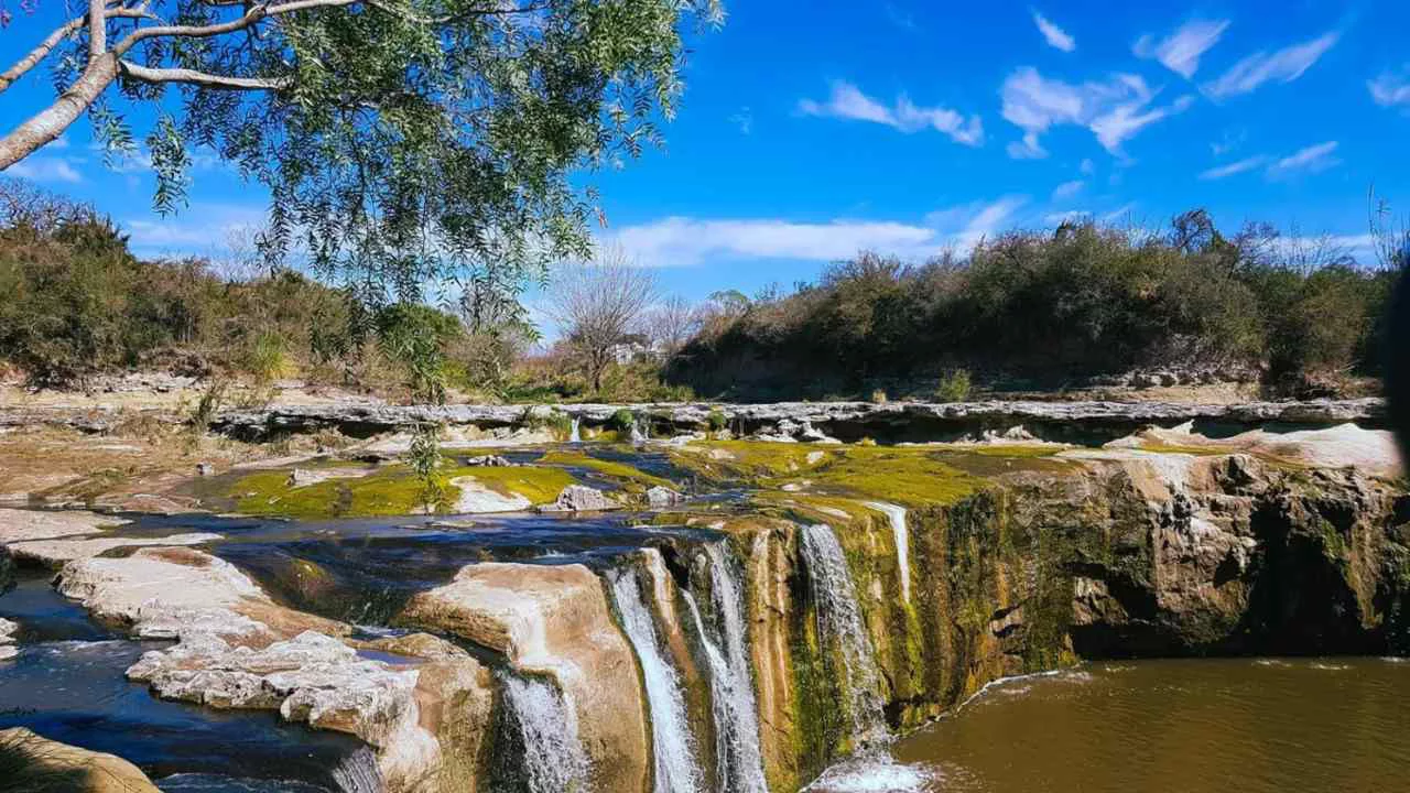 La ciudad argentina "más brasileña de todas" con fiesta, gastronomía y pesca