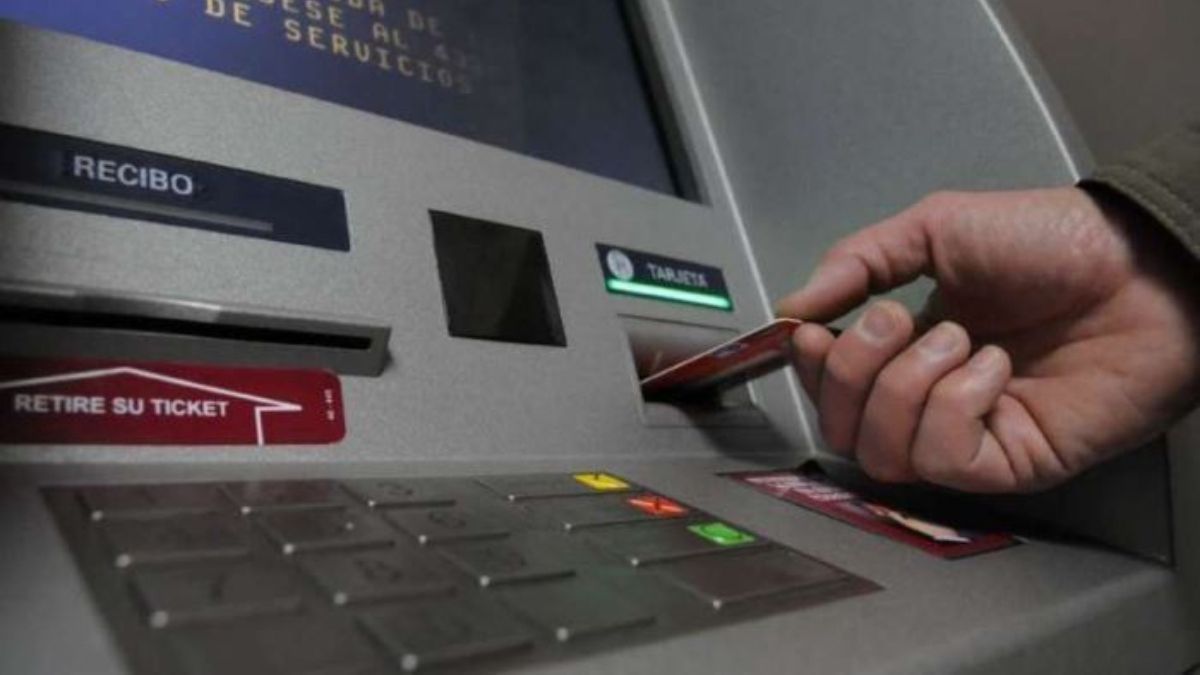 Estatales y docentes de Neuquén cobran bono y ropa de trabajo el 18 de septiembre