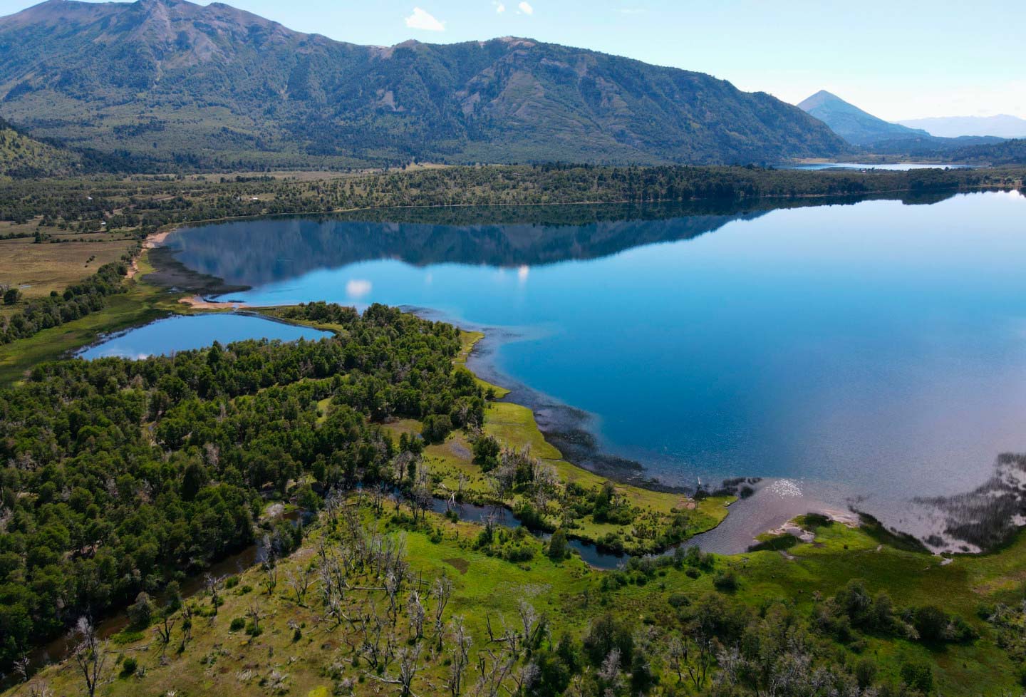Fraudes en la venta de terrenos en Neuquén: el lago Ñorquinco, una estafa recurrente «desde hace años»