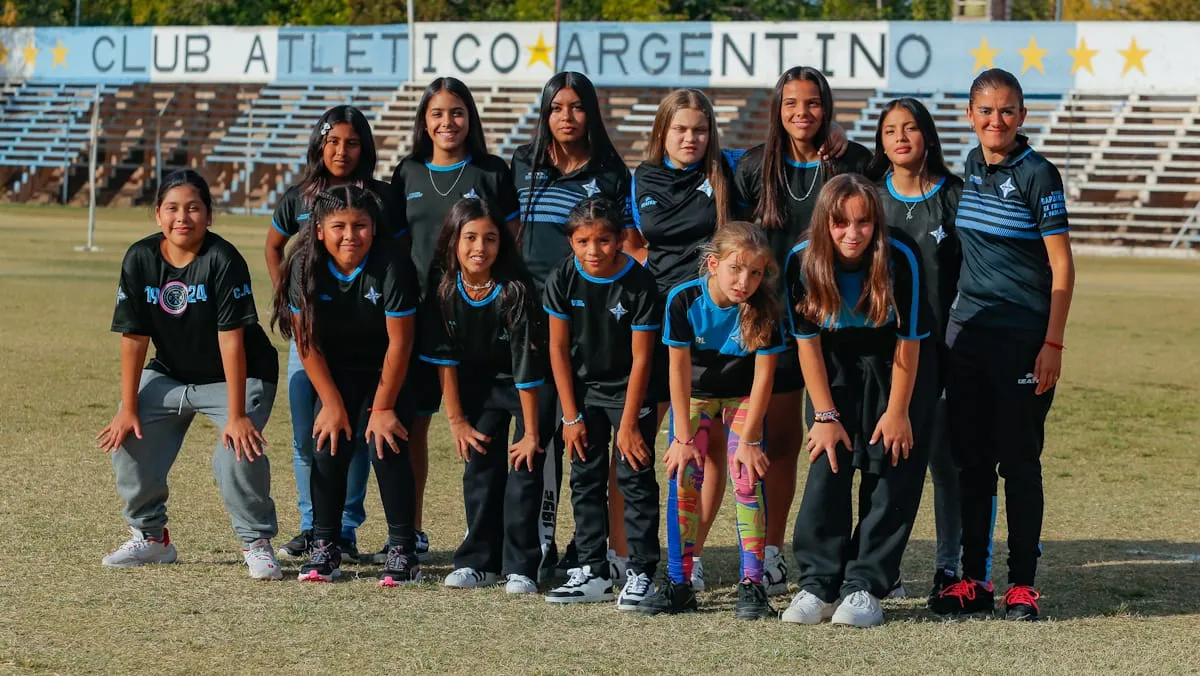 Histórico Viaje del Atlético Argentino Femenino Infantil a España