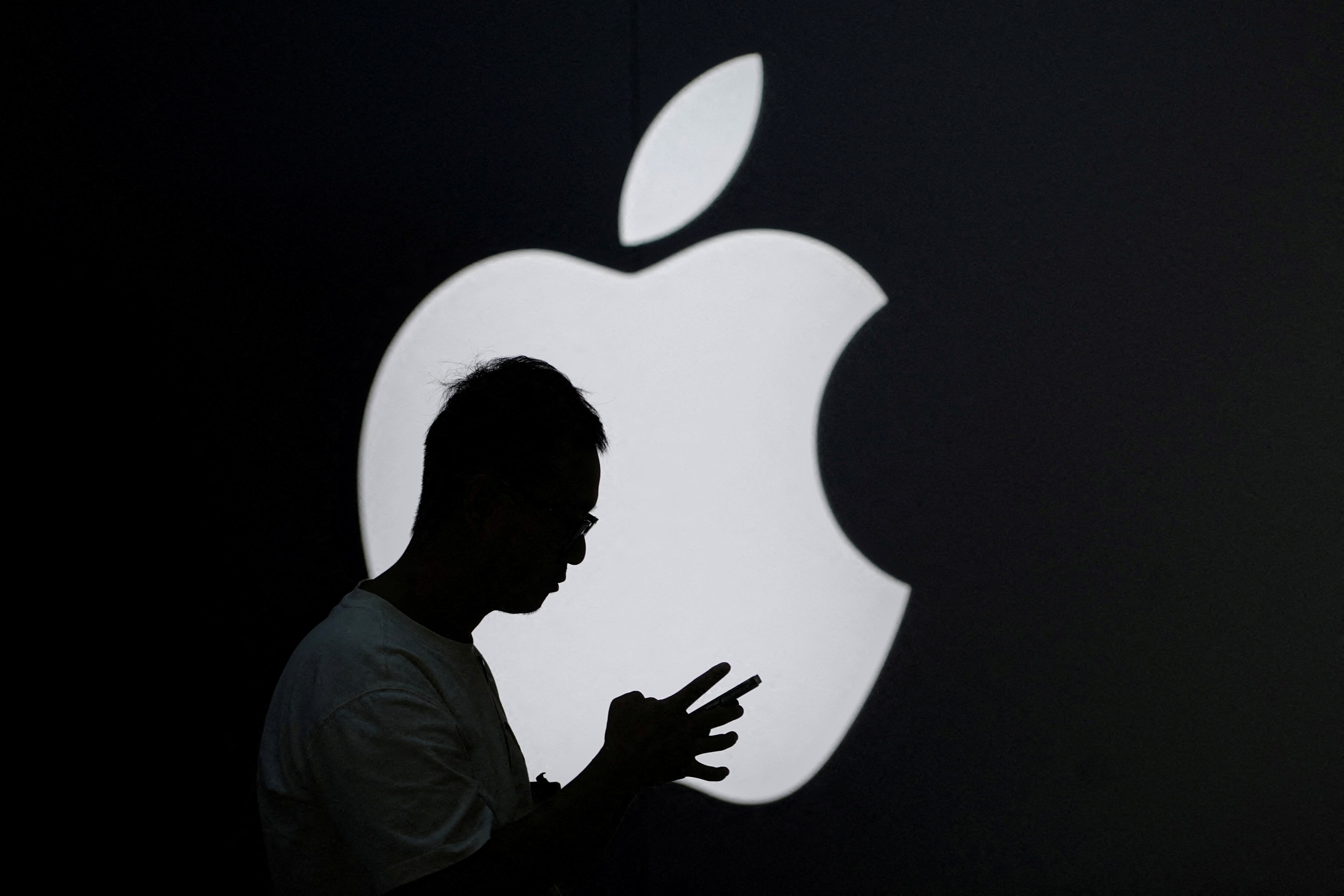 Apple Desvela el Proceso de Entrenamiento de su IA con Datos del iPhone